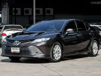 2020 Toyota CAMRY 2.5 Hybrid รถเก๋ง 4 ประตู ออกรถ 999 บาท