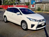 2017 Toyota YARIS 1.2 E รถ Eco car ยอดนิยม ประหยัด ไม่มีชนหนัก สภาพสวย