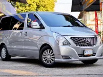 Hyundai H1 2.5 Maesto Touring ปี 2017จด2018 ไมล์ 9 หมื่นแท้ๆๆ สวยจัดๆๆ ไม่เคยเฉี่ยวชน