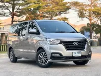 2019 Hyundai H-1 2.5 Touring รถตู้/VAN รถสวย ไมล์น้อย มือเดียวป้ายแดง สภาพนางฟ้า 