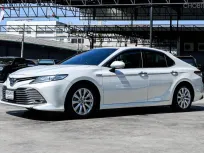 CAMRY 2.5 HEV Premium Luxury สภาพเยี่ยม ผ่อน14,*** ออกรถ 999 