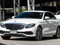 2017 Mercedes-Benz E-Class 2.0 E220d รถเก๋ง 4 ประตู รถสภาพดี มีประกัน ไมล์แท้ มือเดียวป้ายแดง 