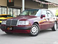 Benz 300E W124 Classic 3.0 1991 รถบ้านมือเดียวพร้อมใช้งานอุปกรณ์ใช้งานได้ทุกอย่าง