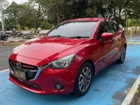ดีเซลล้วนประหยัดมาก ผ่อน 5,*** บาท Mazda2 Skyactiv-D 1.5 Sport XD High Plus ปี 2015     