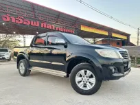 2015 Toyota Vigo Champ Prerunner Cab4 2.5 E VN turbo MT รถกระบะ 