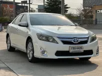 2013 Toyota CAMRY 2.5 Hybrid รถเก๋ง 4 ประตู ฟรีดาวน์ รถบ้านไมล์น้อย เจ้าของขายเอง 