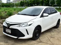 Toyota Vios 1.5 J เกียร์ออโต้ ปี 2017 ผ่อนเริ่มต้น 5,*** บาท