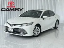  Toyota CAMRY 2.5 HEV Premium Luxury รถเก๋ง 4 ประตู ฟรีดาวน์ได้