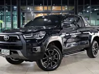 2021 Toyota Hilux Revo 2.4 Rocco Prerunner รถกระบะ ออกรถง่าย รถสวยไมล์น้อย 