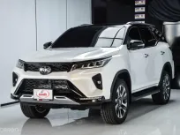 ขายรถ Toyota Fortuner 2.4 Legender 2WD ปี 2024