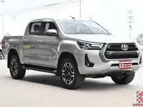 Toyota Revo 2.4 DOUBLE CAB Prerunner Mid 2021 กระบะ 4 ประตูยกสูงจากศู นย์ใช้งานในครอบครัว