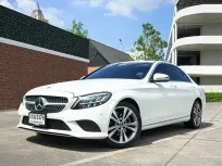2019 BENZ C220D AVATGRADE C-CLASS (โฉม W205)