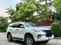 2018 Toyota Fortuner 2.4V 4WD SUV ฟรีดาวน์ รถบ้านมือเดียว ไมล์แท้ 