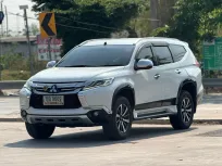 Mitsubishi Pajero Sport 2.4 GT 2WD ฟรีดาวน์ รถมือเดียว วิ่งน้อย 