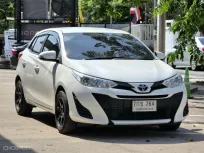 2018 Toyota YARIS 1.2 E รถเก๋ง 5 ประตู ออกรถง่าย