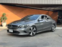 2019 Mercedes-Benz CLA-Class 1.6 CLA200 รถเก๋ง 4 ประตู รถบ้านแท้ ไมล์น้อย 