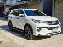 TOYOTA FORTUNER 2.4 V 2WD ปี 2016