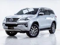5B611 TOYOTA FORTUNER 2.8 V 2WD AT 2015