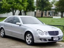 2003 Mercedes-Benz E-Class 2.1 E220 CDI รถเก๋ง 4 ประตู ไมล์น้อย รถสวย พร้อมใช้งาน 