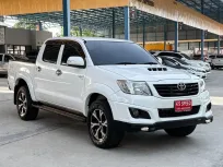 Toyota Hilux Vigo 2.5 Prerunner TRD Sportivo ออกรถ 0 บาท