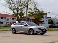 HONDA ACCORD 2.0e:HEV TECH SUNROOF ปี จด 2022