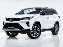5B676  Toyota Fortuner 2.4 Legender SUV 2021 