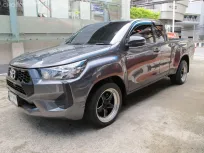 2024 TOYOTA REVO CAB 2.4 ENTRY (โฉมใหม่ เครื่องยูโร 5) เกียร์ธรรมดา สีเทา รถสวยสภาพใหม่ ฟรีดาวน์ 