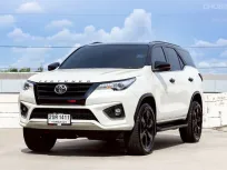 2017 Toyota Fortuner 2.8 TRD Sportivo SUV 