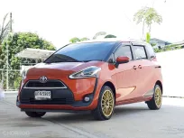 2018 Toyota Sienta 1.5 V รถตู้/MPV 