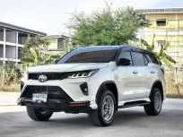 2022 Toyota Fortuner 2.4 Legender SUV 