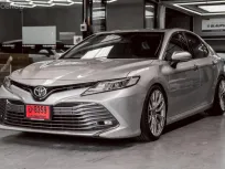 2018 Toyota CAMRY 2.0 G รถเก๋ง 4 ประตู เจ้าของขายเอง 