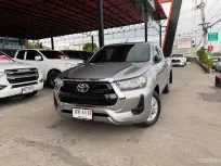 2022 Toyota Hilux Revo 2.4 รถกระบะ 