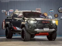 2023 Toyota Hilux Revo 2.4 Prerunner รถกระบะ รถบ้านแท้ ไมล์น้อย มือเดียวป้ายแดง 