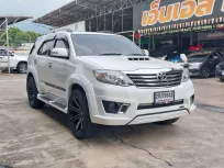 2013 Toyota Fortuner 2.5 V SUV 