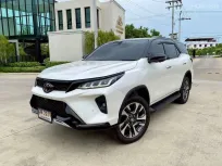 2022 Toyota Fortuner 2.8 Legender SUV 