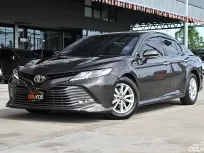 Toyota Camry 2.0 G 2020 รถมือเดียวออกศูนย์ เจ้าของเดิมดูแลดีเช็คศูนย์ตลอด