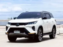 TOYOTA Fortuner 2.8 LEGENDER 4WD 6A/T ปี 2020 จด 2022