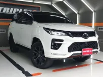 Toyota Fortuner 2.8 GR Sport 4WD 2022
