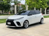 2022 Toyota YARIS 1.2 Sport Premium รถเก๋ง 5 ประตู รถบ้านมือเดียว ไมล์น้อย เจ้าของขายเอง 