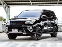 2016 Toyota Fortuner 2.8 V SUV 