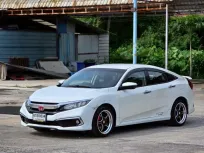 2017 Honda CIVIC 1.8 EL i-VTEC รถเก๋ง 4 ประตู 