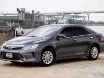 2016 Toyota CAMRY 2.0 รถเก๋ง 4 ประตู 