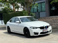 2018 BMW 330e รถมือเดียวออกป้ายแดง รถวิ่งน้อย เข้าศูนย์ทุกระยะ ไม่เคยมีอุบัติเหตุครับ
