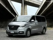 2019 Hyundai H-1 2.5 Touring รถตู้/VAN 
