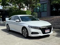 2020 HONDA ACCORD 1.5 EL รถมือเดียวออกป้ายแดง รถวิ่งน้อย เข้าศูนย์ทุกระยะ ไม่เคยมีอุบัติเหตุครับ