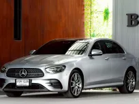2022 Mercedes-Benz E-Class 2.0 E300e รถเก๋ง 4 ประตู รถบ้านแท้