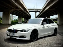 2013 BMW 3 Series 2.0 320i รถเก๋ง 4 ประตู ออกรถง่าย