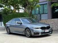 2018 BMW 530I MSPORT ( RARE ITEM ) รถมือเดียว สภาพป้ายแดง วิ่งเพียง 72,000 กม ไม่เคยมีอุบัติเหตุครับ