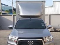 2020 Toyota Hilux Revo รถกระบะเเถมรถยนต์ตู้เเห้ง