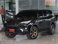 2017 Toyota Fortuner 2.8 TRD Sportivo SUV ออกรถฟรี